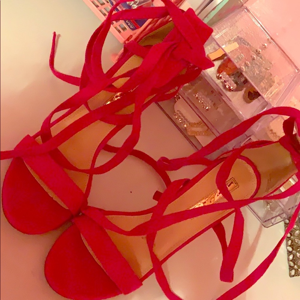 Brand new pink heels